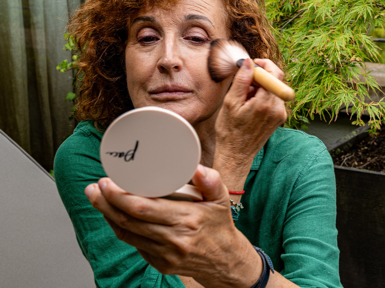 la poudre compacte qui protege la peau